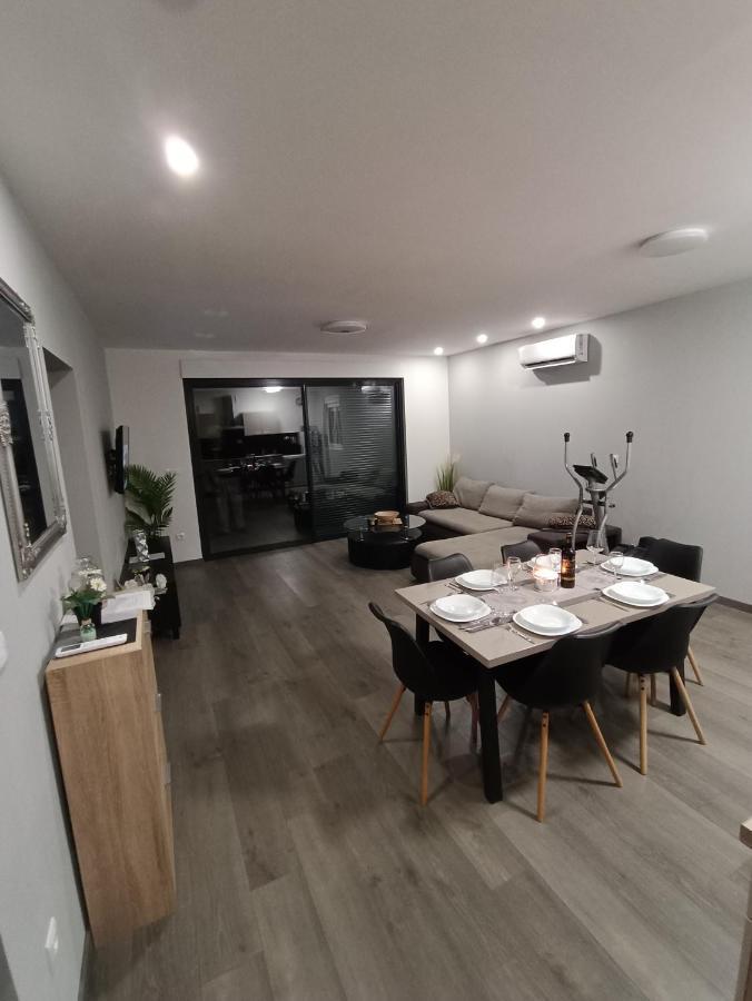 Nicol Apartment Split Ngoại thất bức ảnh
