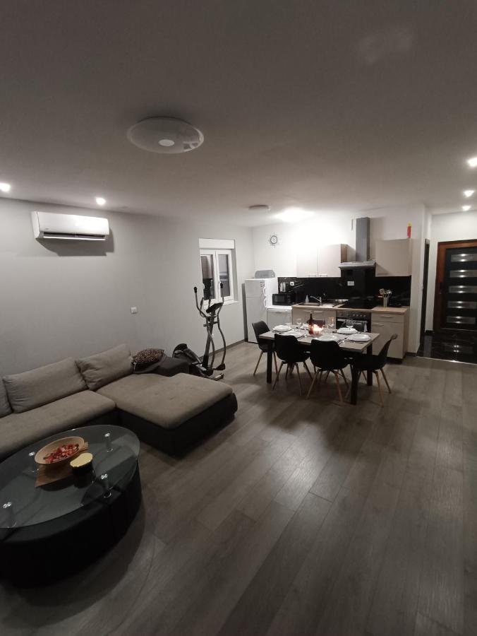 Nicol Apartment Split Ngoại thất bức ảnh