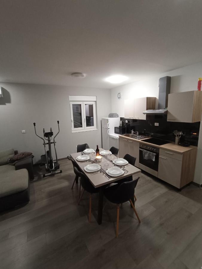 Nicol Apartment Split Ngoại thất bức ảnh